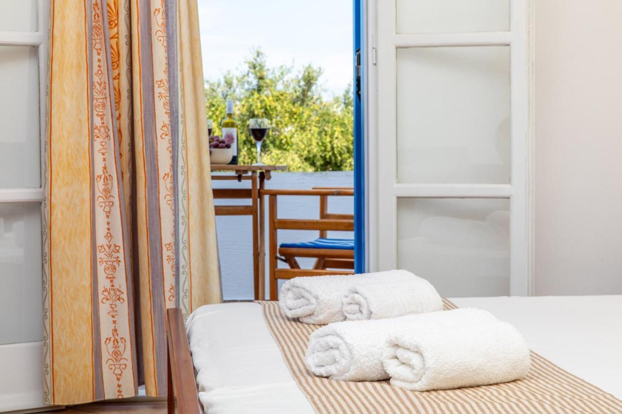 Surfer Paradise Naxos City Exterior photo