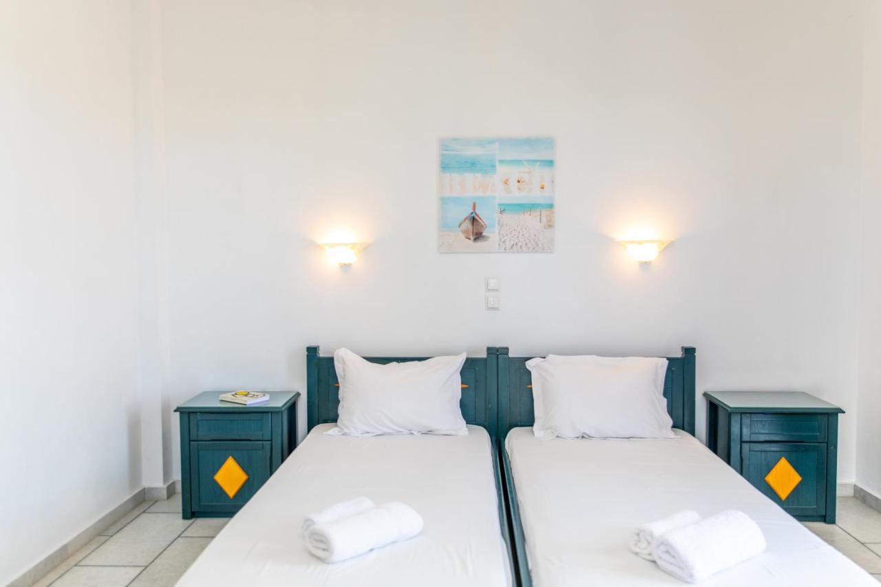 Surfer Paradise Naxos City Exterior photo